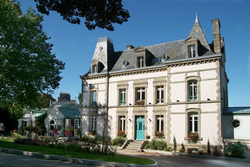 Clos De Vallombreuse, The Originals Relais Douarnenez Exteriör bild