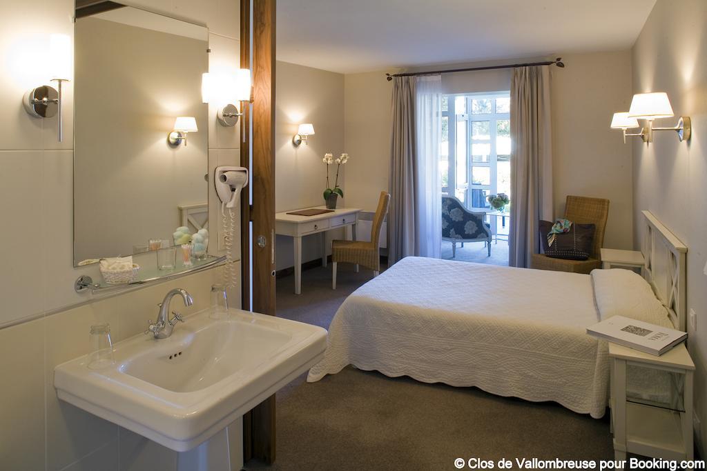 Clos De Vallombreuse, The Originals Relais Douarnenez Exteriör bild